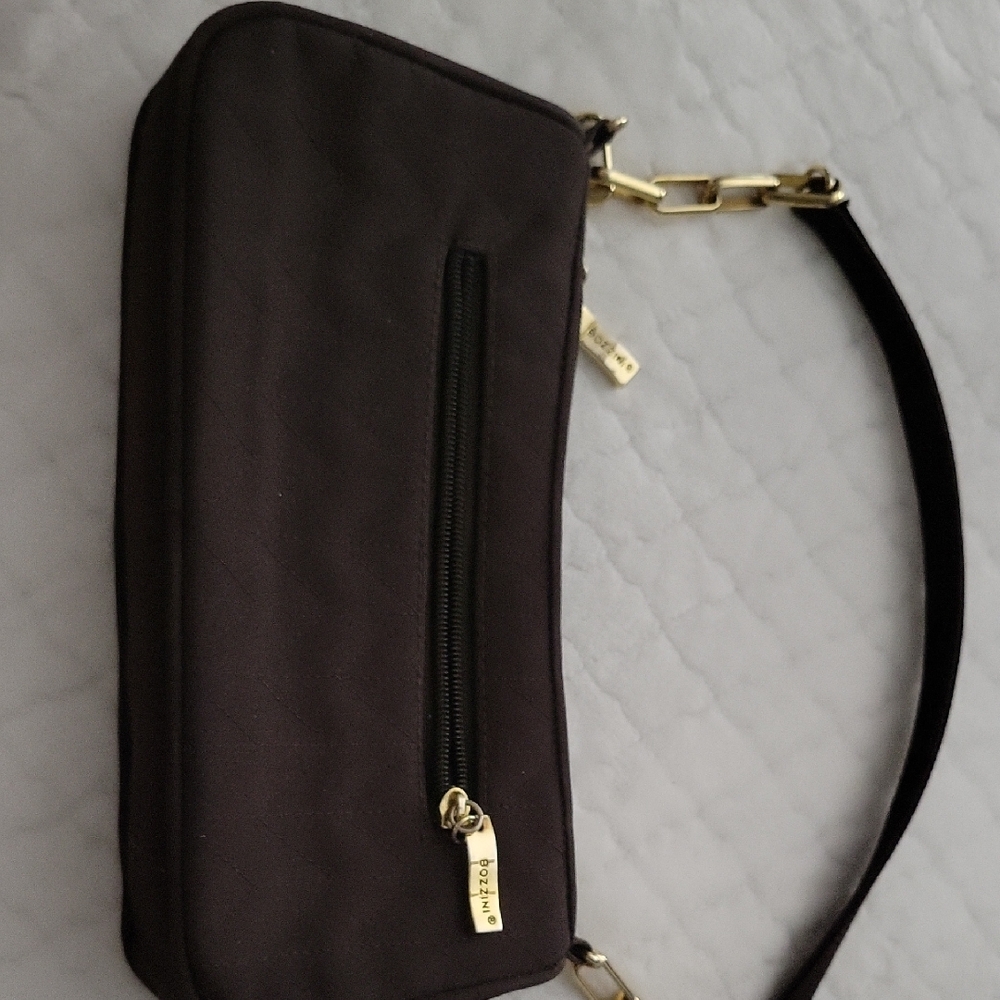 Bozzini Brown Wristlet with Gold Accents
